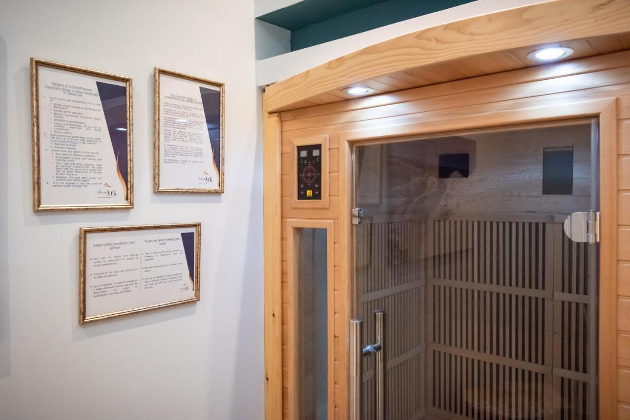 Blue Ark Lavish Sauna Suite Atina Dış mekan fotoğraf